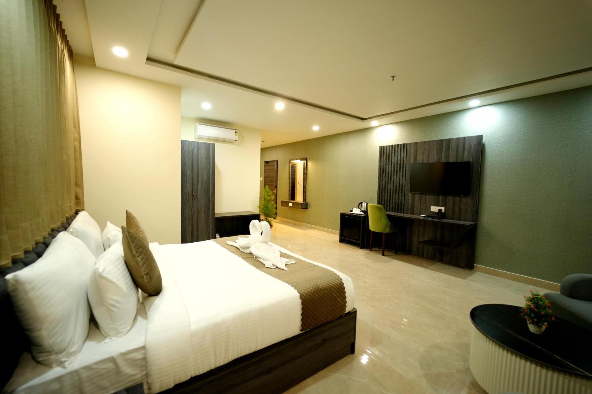 Dn Resort Dharamshala 麦罗肯机 外观 照片